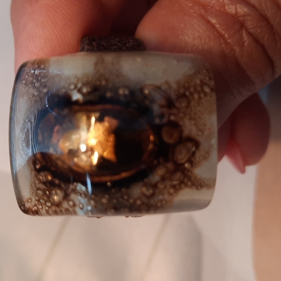 Abstract Glass Ring - Picture 3 of 6